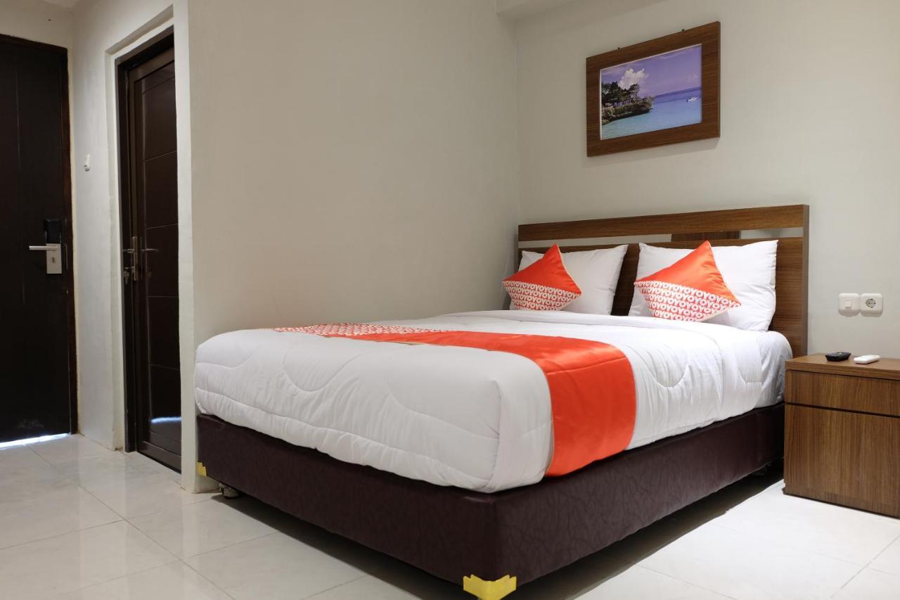 Super Oyo 2756 Anata Hotel Makassar Buitenkant foto